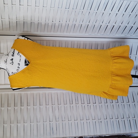 Modcloth yellow textured v-neck button donw tunic dress with  ruffle M - Picture 5 of 7